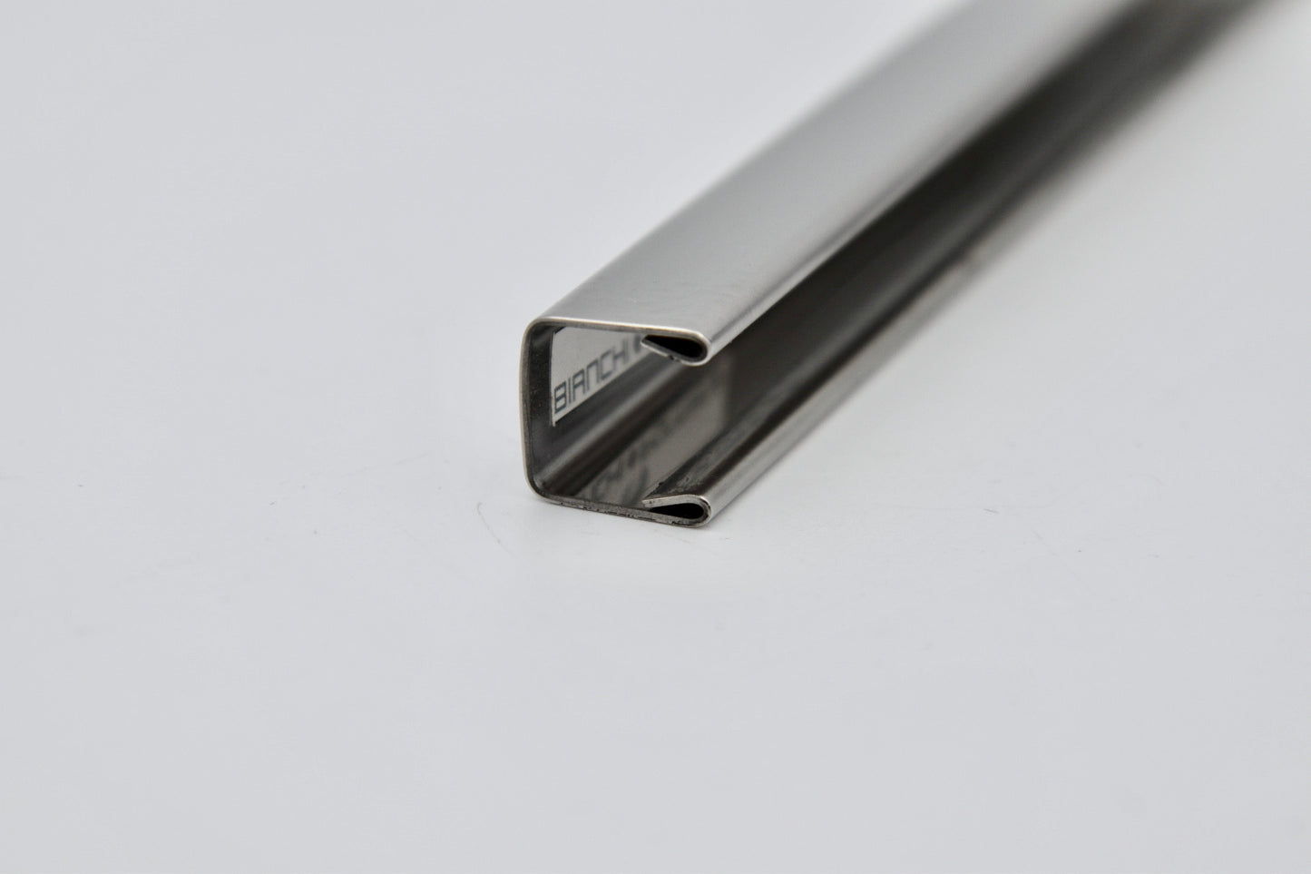 Finitura acciaio inox lucido cm. 200 - PRV0031