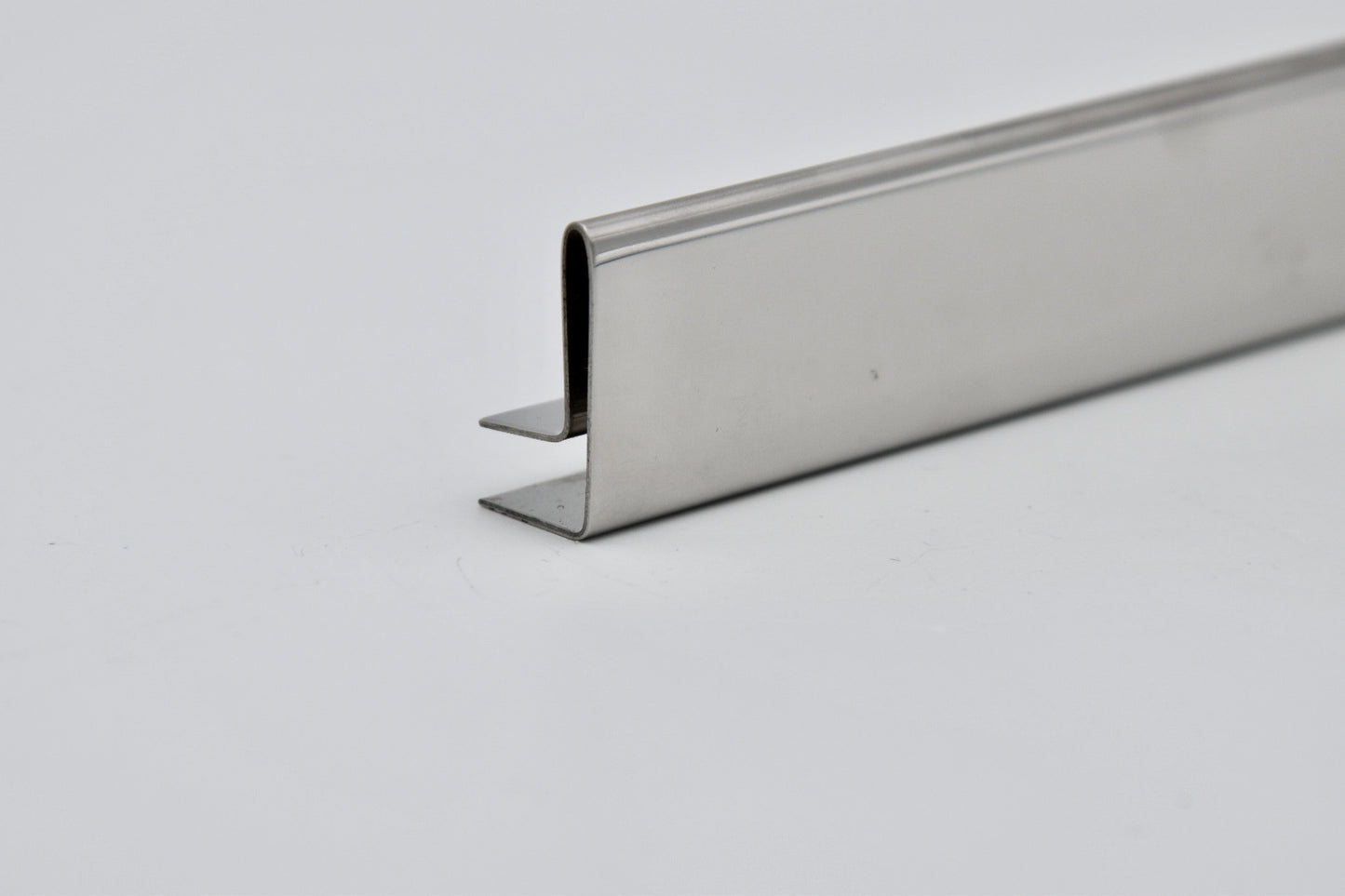 Finitura acciaio inox lucido cm. 200 - PRV0034